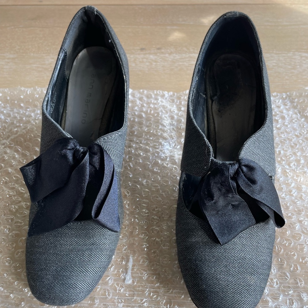 Women's Black Bow Loafers